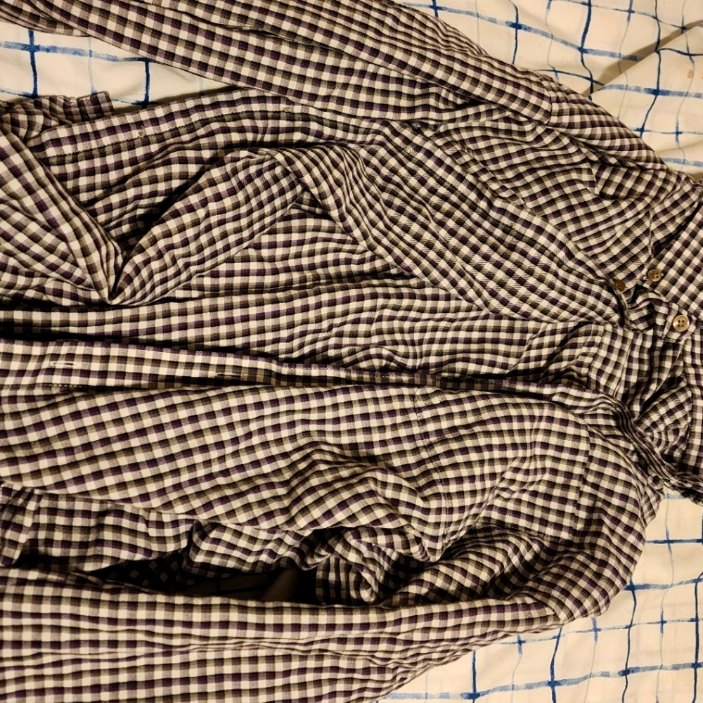 Van Hessen medium button down shirt